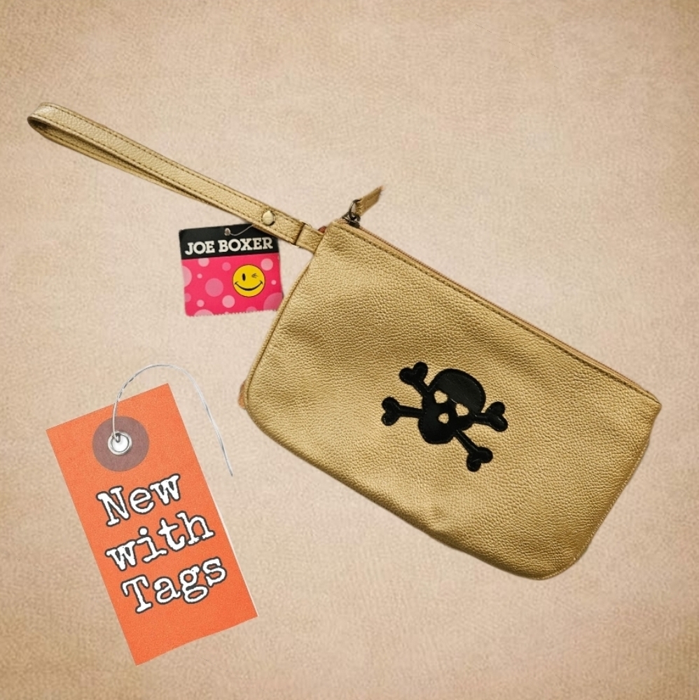 NWT/ Joe Boxer Skull Wristlet